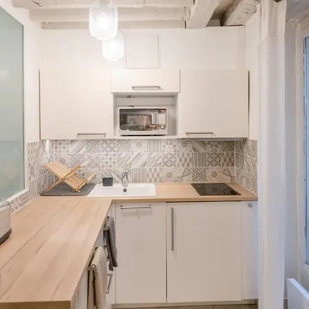 Cosy Appartement En Plein Marais Paris Exterior photo